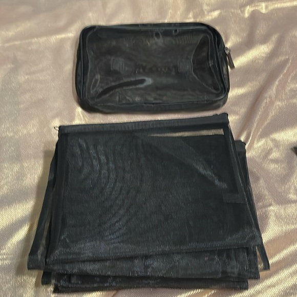 Mary Kay bundle- 3 ring binder, NWOT’s mirror & 8 mesh makeup bags w/zipper - Picture 12 of 14